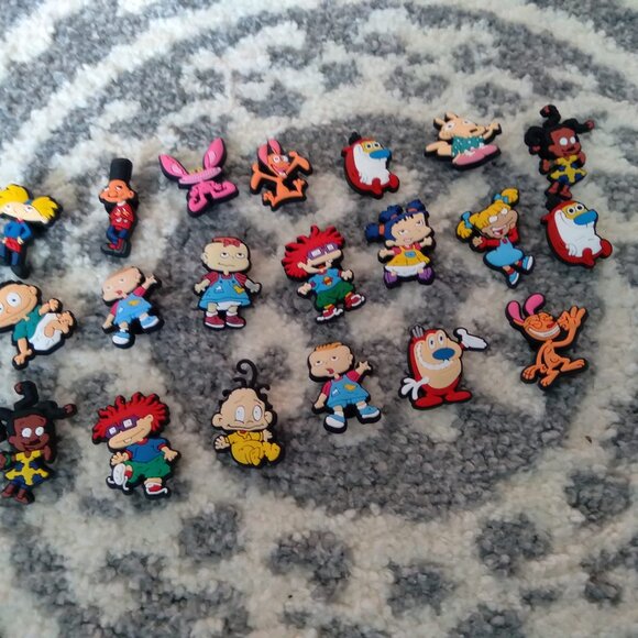 20pc 90's nick toon croc charms. Rugrats, Rocko, Hey Arnold - Picture 3 of 3